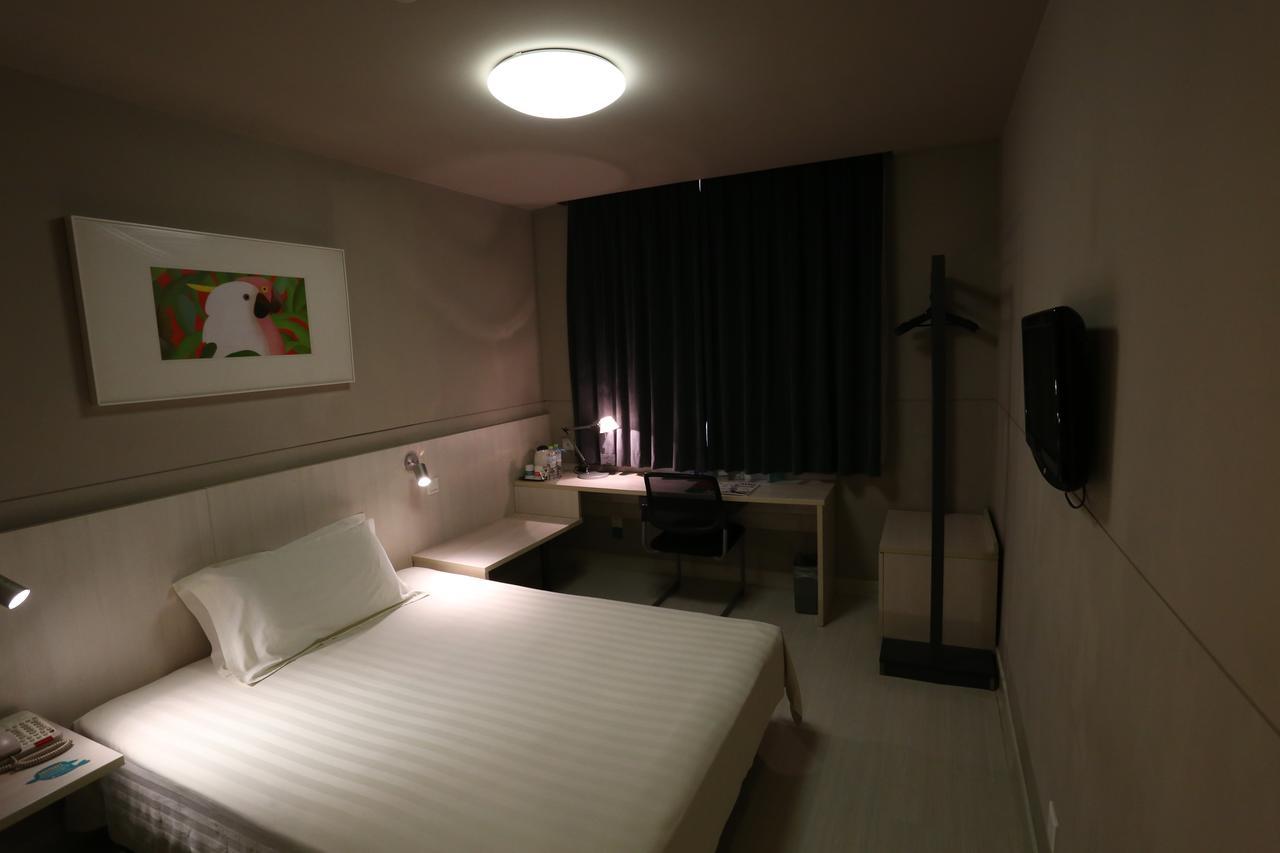 Jinjiang Inn Changchun Xi'An Avenue מראה חיצוני תמונה